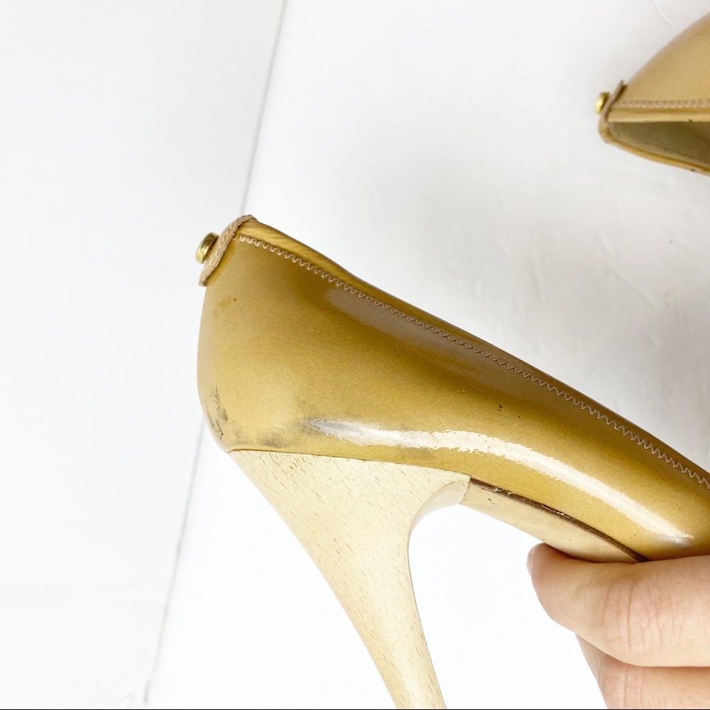 Stuart Weitzman | Avignon Nude Patent Leather Pum… - image 8